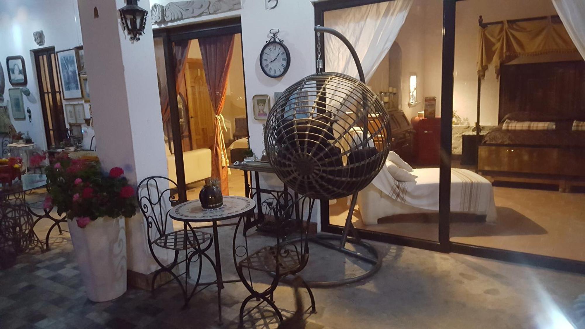 La Casona Azul Bed N Breakfast Santa Rosa de Jauregui Exterior foto